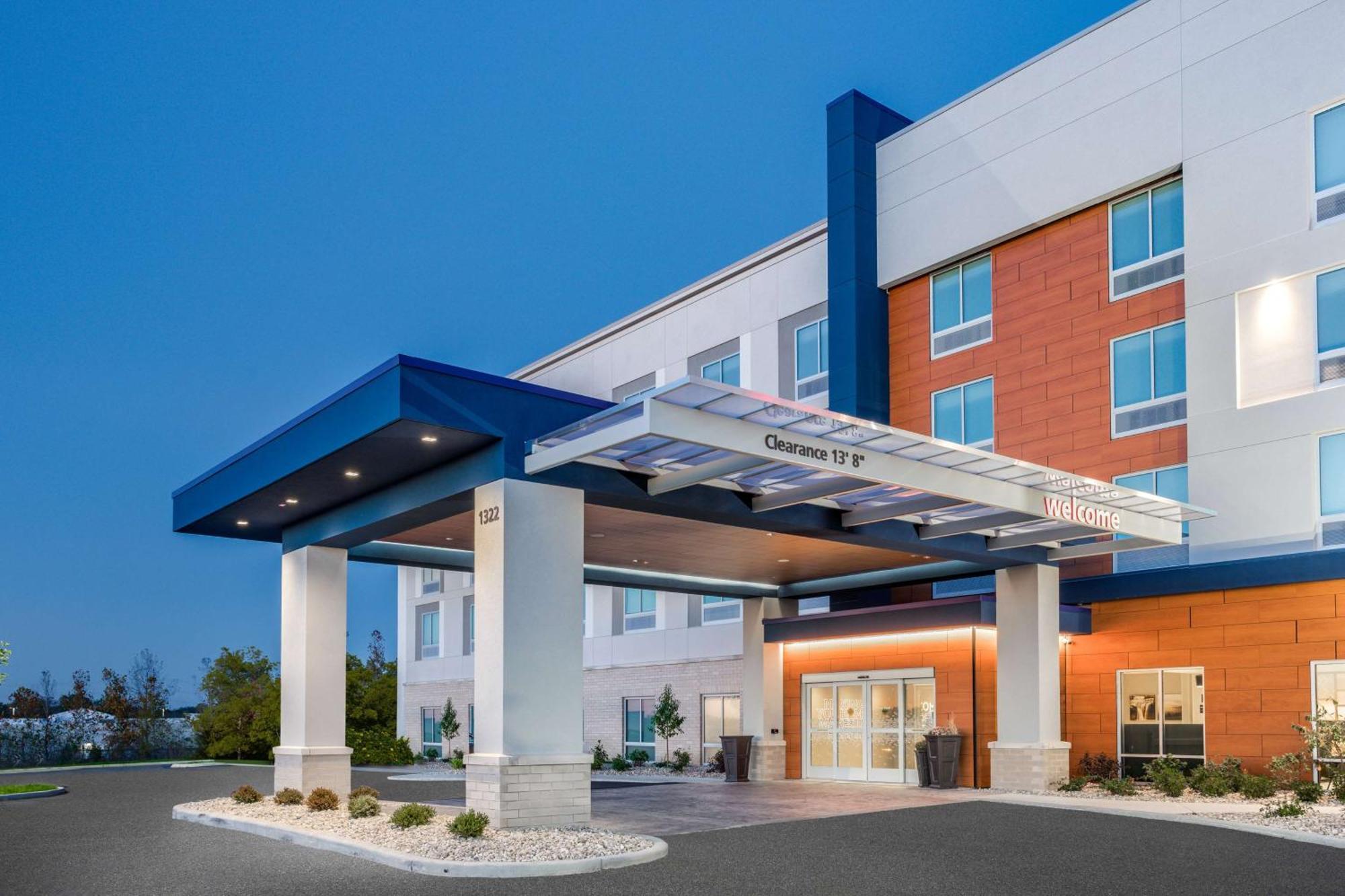 Hampton Inn Bedford In, In Exterior foto